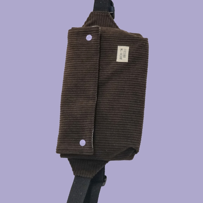 banane pochette grand format - velours côtelé brun